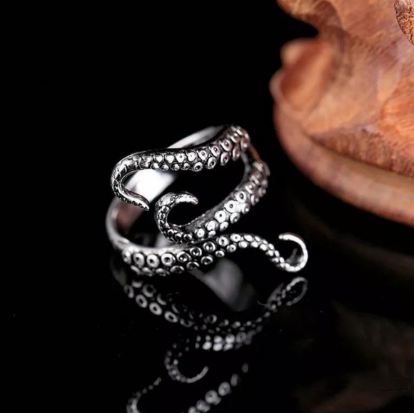 {5/$25} Shipwreck monster Kraken Cthulhu ring - Picture 2 of 7